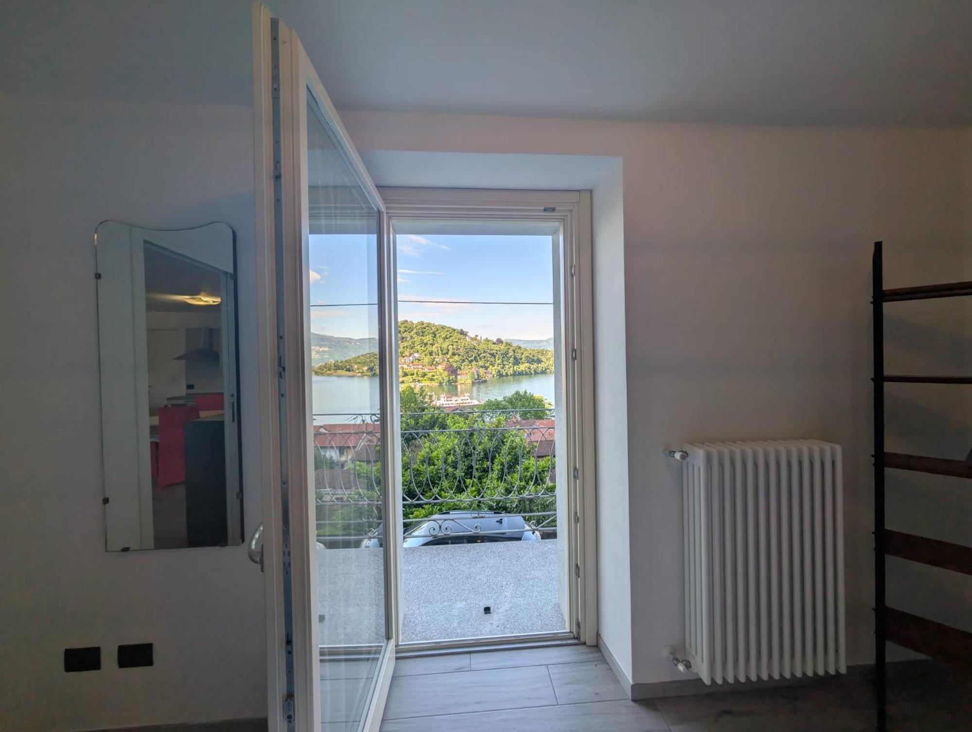 appartamenti i fiori del lago Laveno-Mombello Esterno foto